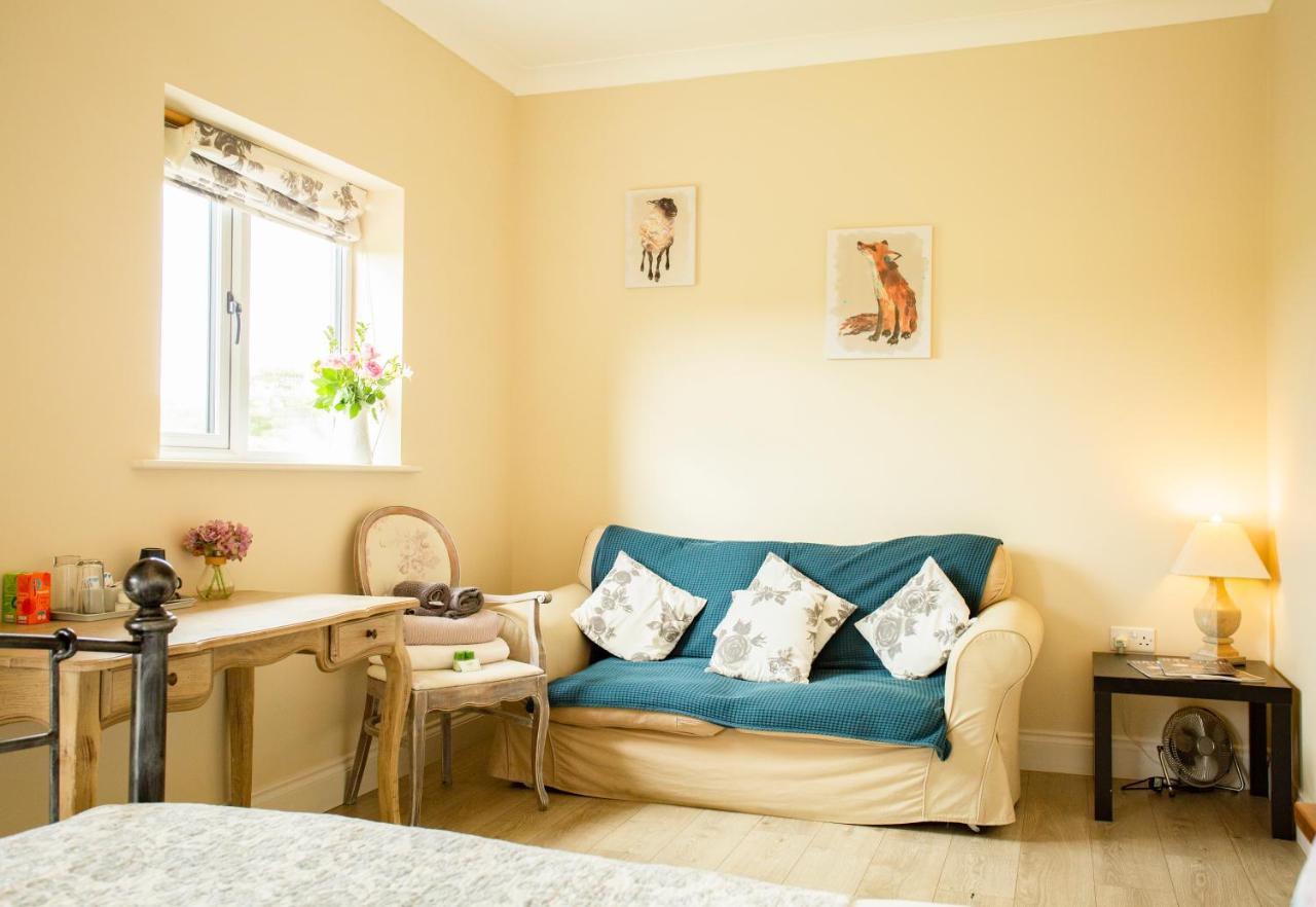 Large Double Room with Garden View